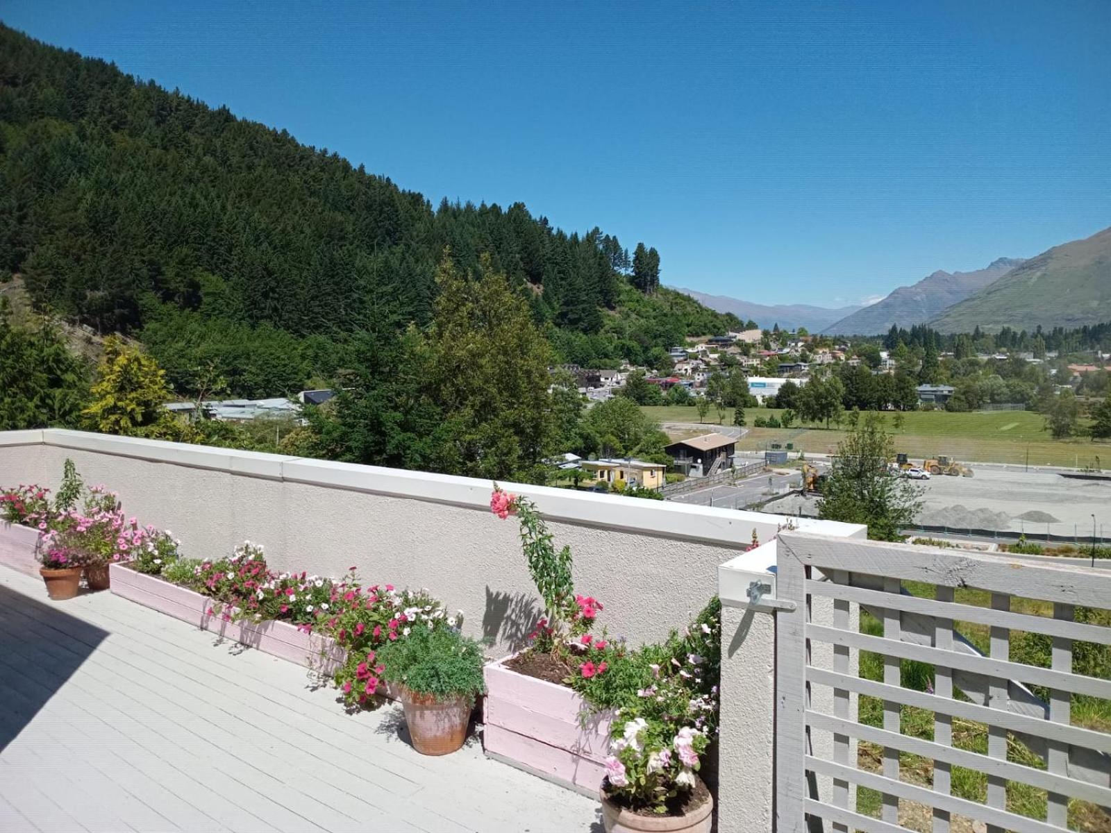 Вилла Queenstown Retreat Экстерьер фото